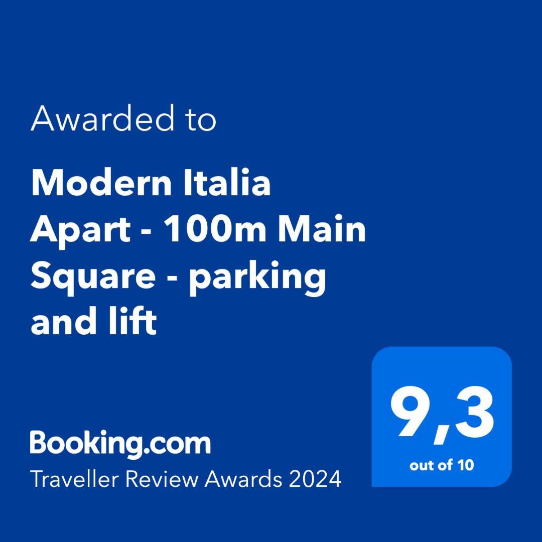 شقة Modern Italia Apart - 100M Main Square - Parking And Lift فروتسواف المظهر الخارجي الصورة